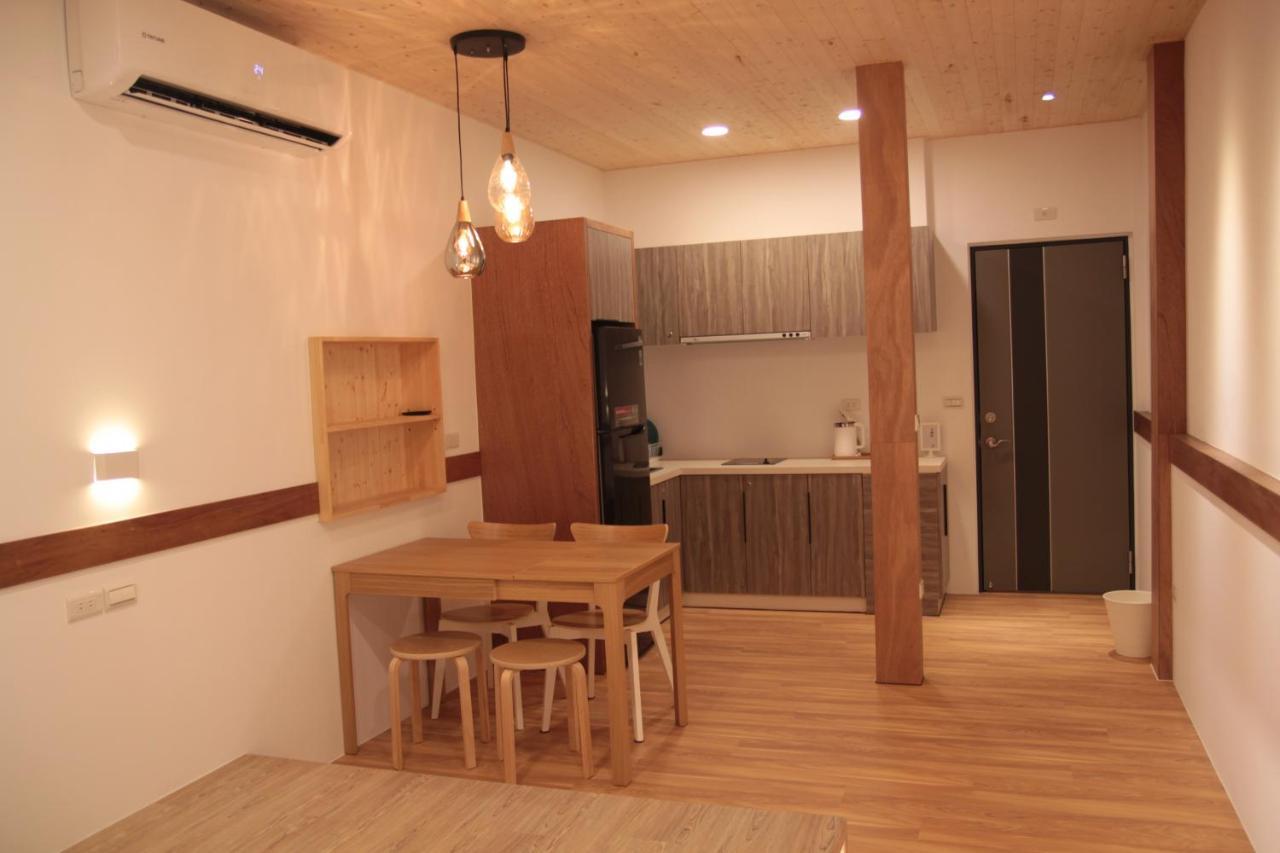 Lost Circle Homestay Tainan Exterior photo