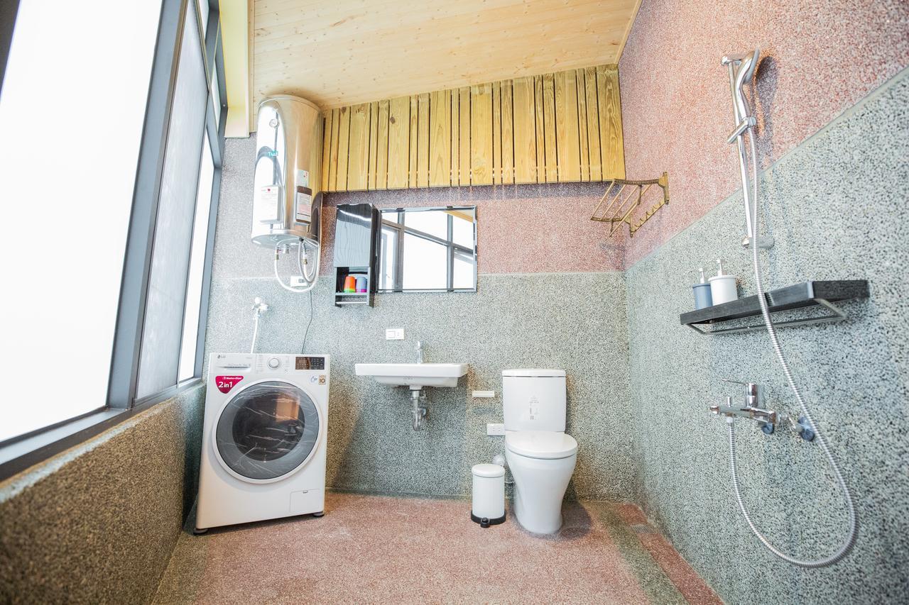 Lost Circle Homestay Tainan Exterior photo
